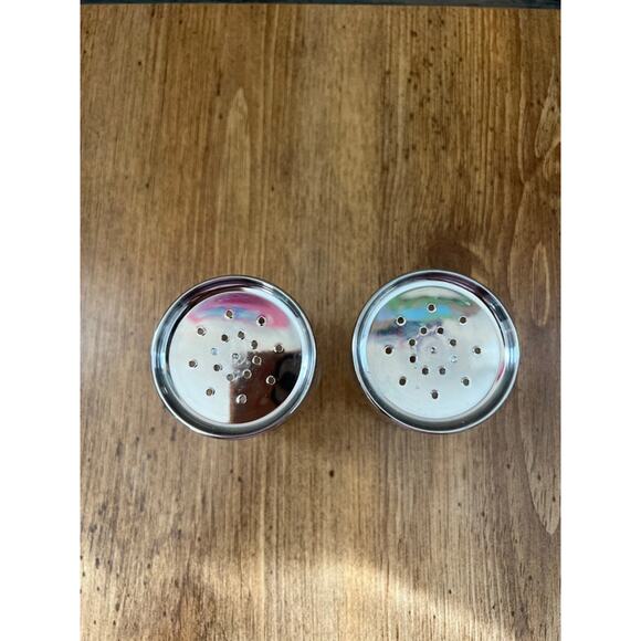 Vintage Disney Mickey and Minnie Mouse Spice Shakers - Picture 5 of 7